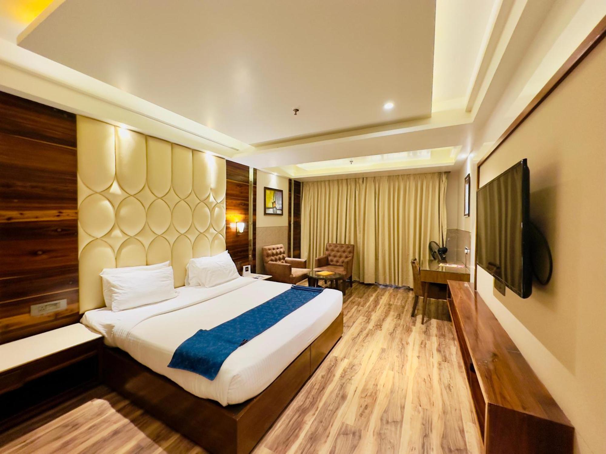 Hotel Vintage Zirakpur Chandigarh Panchkula Exteriör bild
